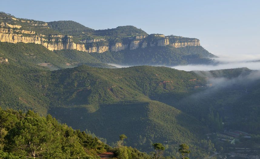 14 de Maig. De Riells de Fai a Sant Miquel de Fai pels Cingles de Bertí.